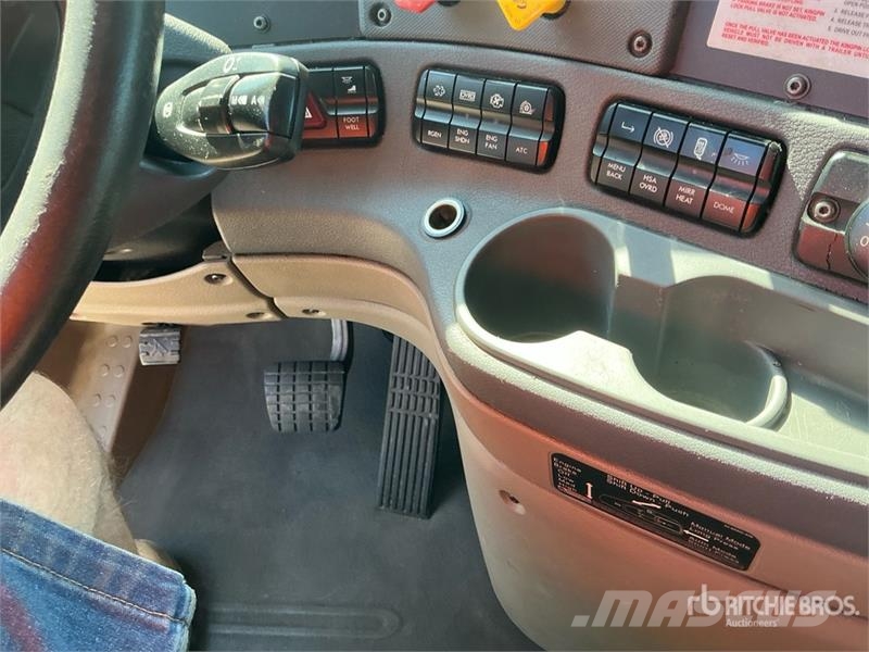 Freightliner Cascadia 113 Ťahače