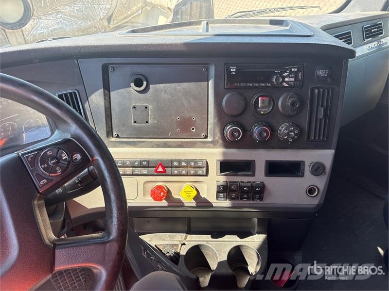 Freightliner Cascadia 116 Vlačilci