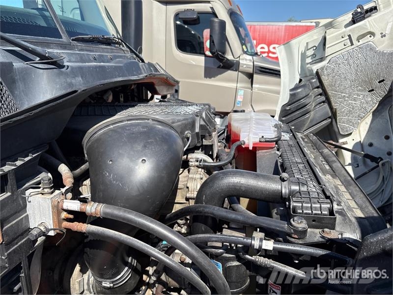 Freightliner Cascadia 113 Cabezas tractoras
