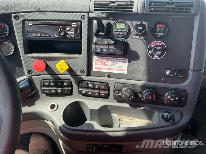 Freightliner Cascadia 113 Sattelzugmaschinen