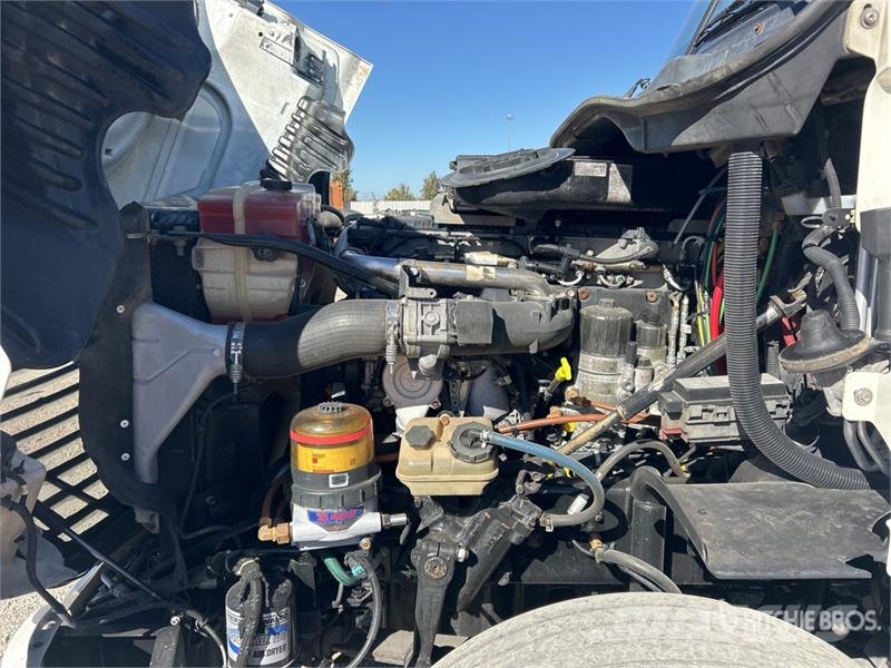 Freightliner Cascadia 125 6x4 T/A Sleeper Truck Tractor Motrici e Trattori Stradali