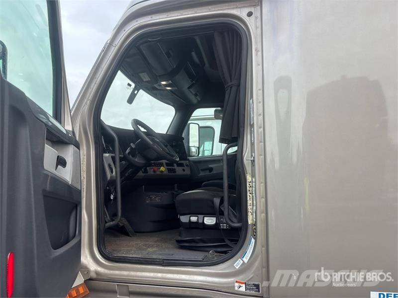Freightliner Cascadia 126 Tracteur routier