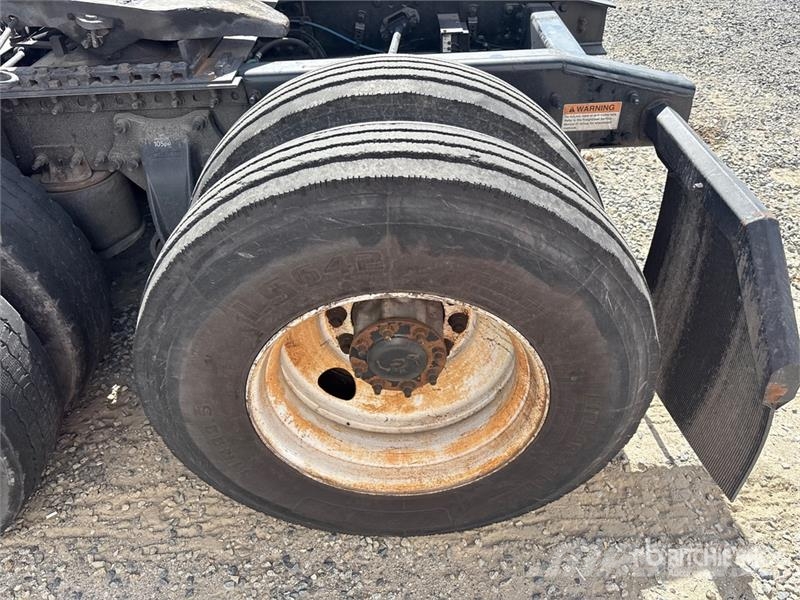 Freightliner Cascadia 125 6x4 T/A Sleeper Truck Tractor Motrici e Trattori Stradali
