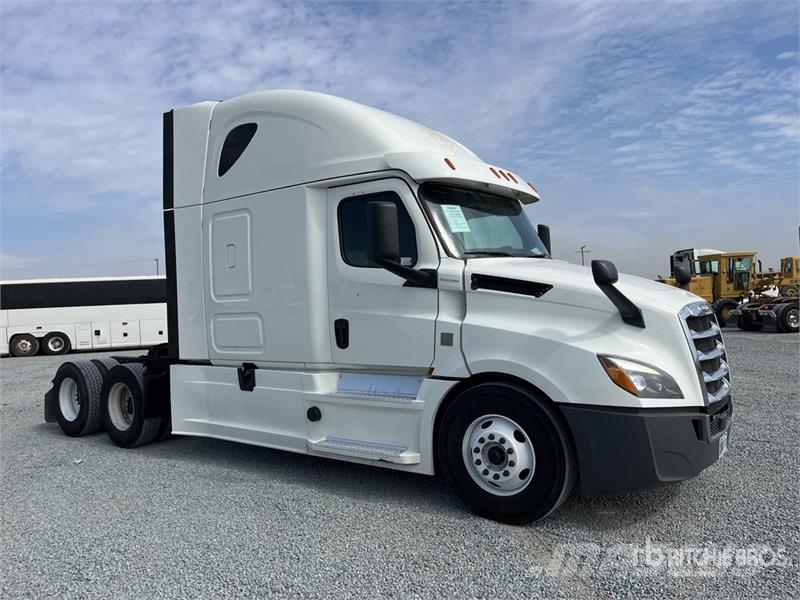 Freightliner Cascadia 126 Tegljači