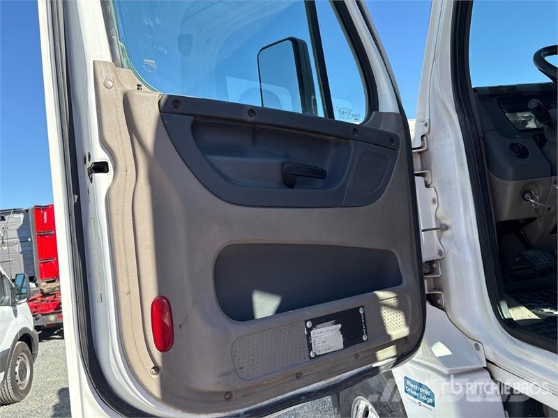 Freightliner Cascadia 125 Tegljači