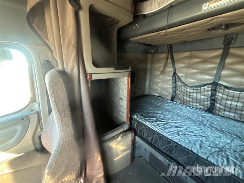 Freightliner Cascadia 113 Vlačilci