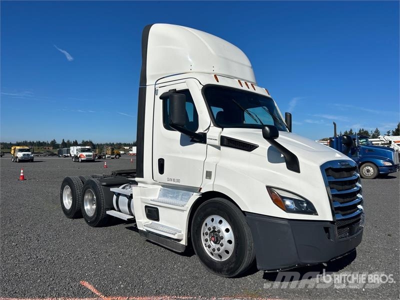 Freightliner Cascadia 116 وحدات الجر