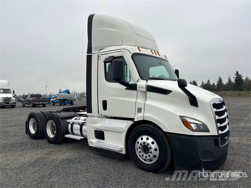 Freightliner Cascadia 116 وحدات الجر