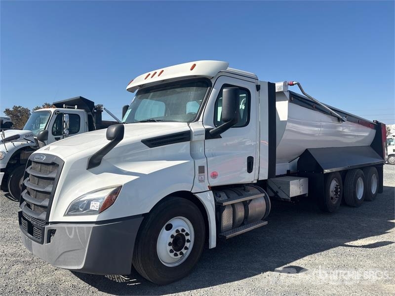 Freightliner Cascadia 126 Kipper