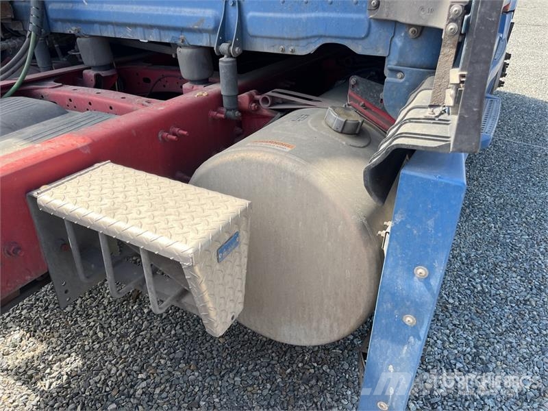 Freightliner Cascadia 126 Naudoti vilkikai