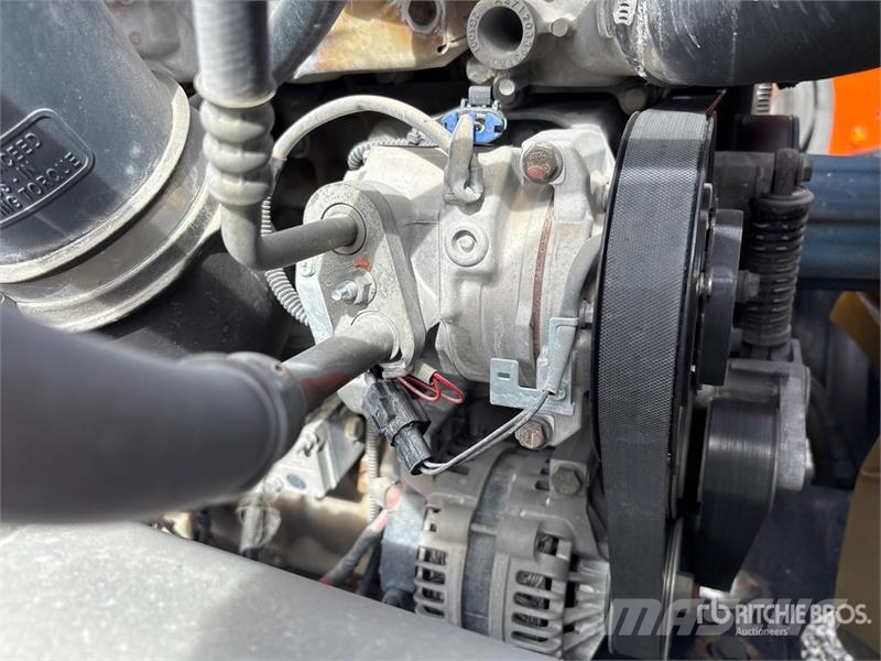 Freightliner Cascadia 125 Седельные тягачи