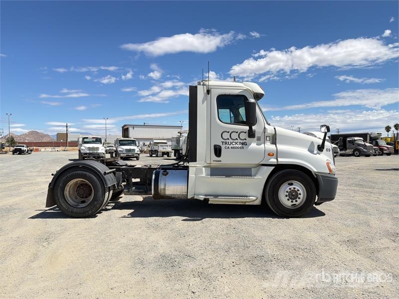 Freightliner Cascadia 125 Tahače