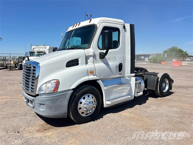Freightliner Cascadia 113 Vlačilci