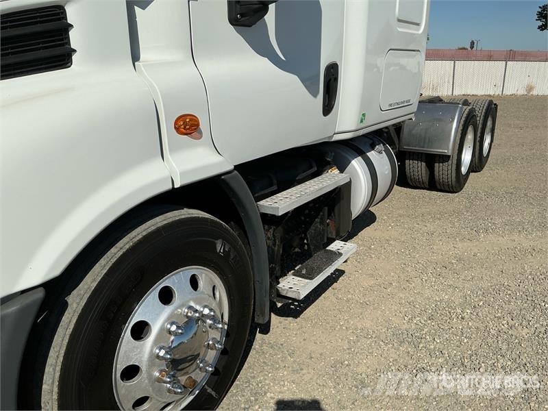 Freightliner Cascadia 113 Ťahače