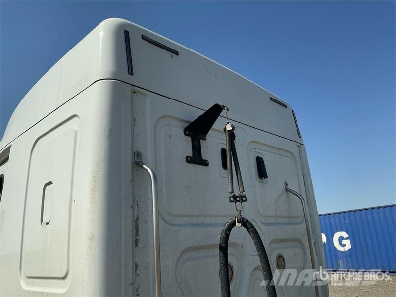 Freightliner Cascadia 113 Sattelzugmaschinen
