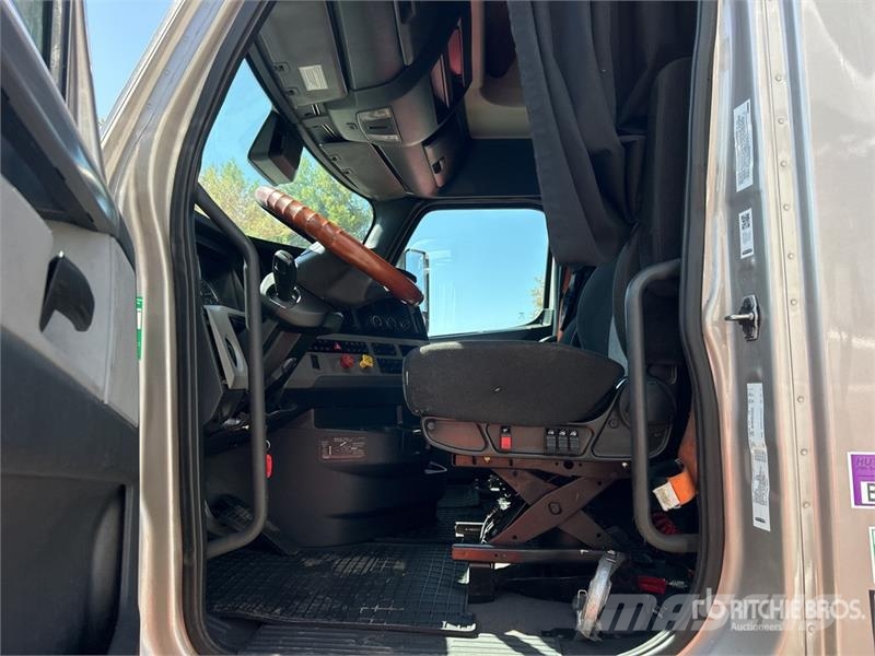 Freightliner Cascadia 126 Prime Movers
