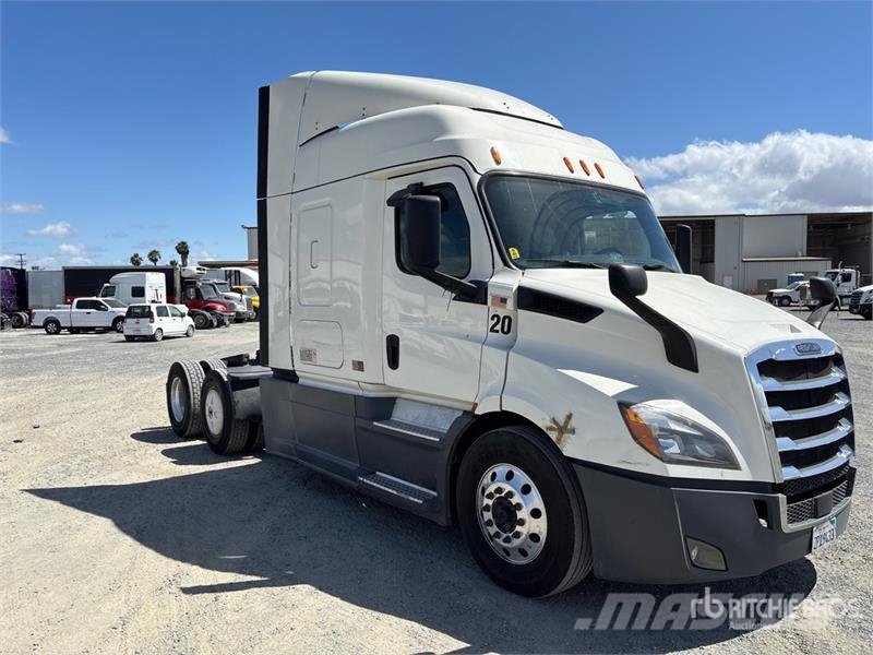 Freightliner Cascadia 116 Tractor Units