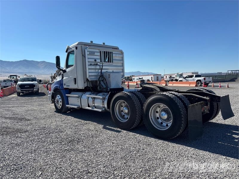 Freightliner Cascadia 126 Dragbilar