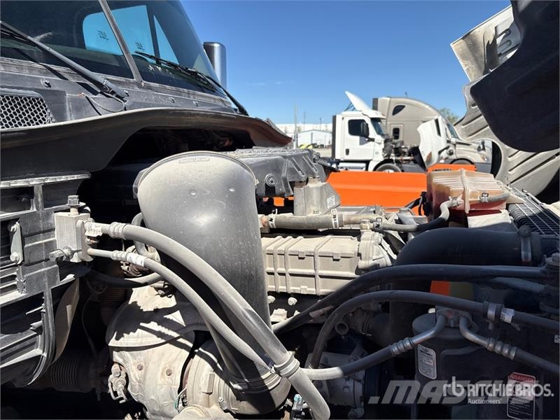 Freightliner Cascadia 125 Vlačilci
