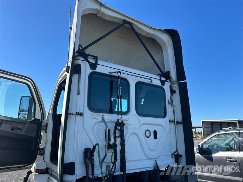 Freightliner Cascadia 116 Nyergesvontatók