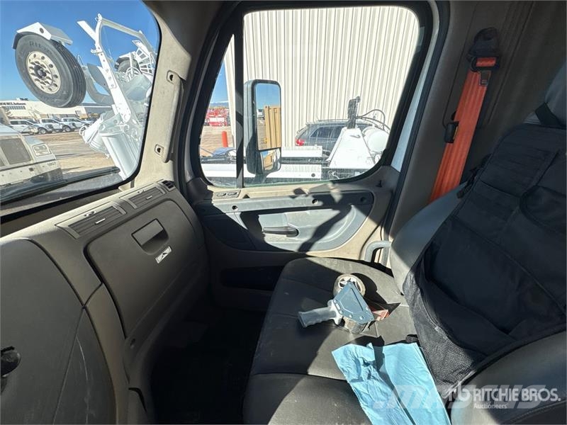 Freightliner Cascadia 125 Vlačilci
