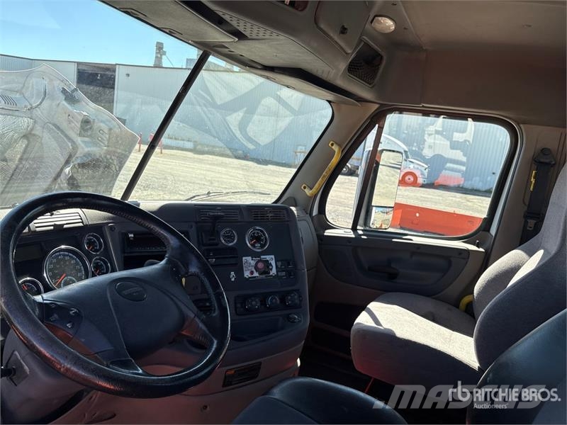 Freightliner Cascadia 125 Vlačilci