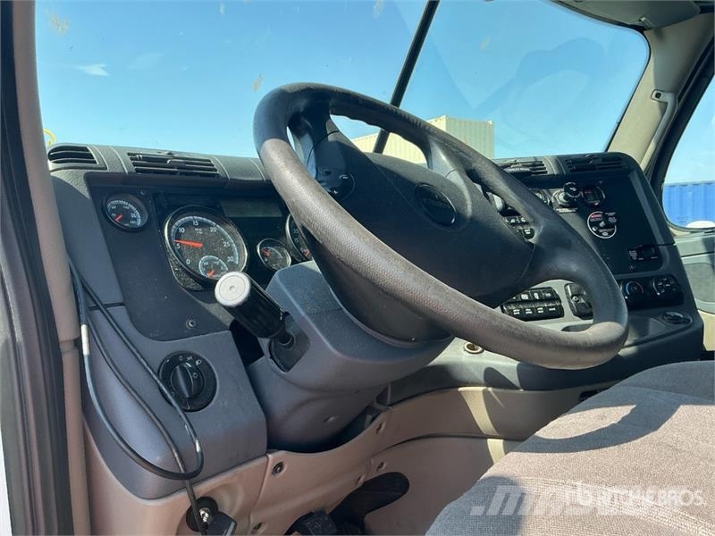 Freightliner Cascadia 113 Sattelzugmaschinen