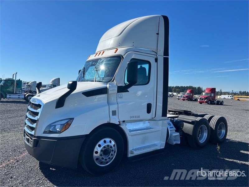 Freightliner Cascadia 116 وحدات الجر