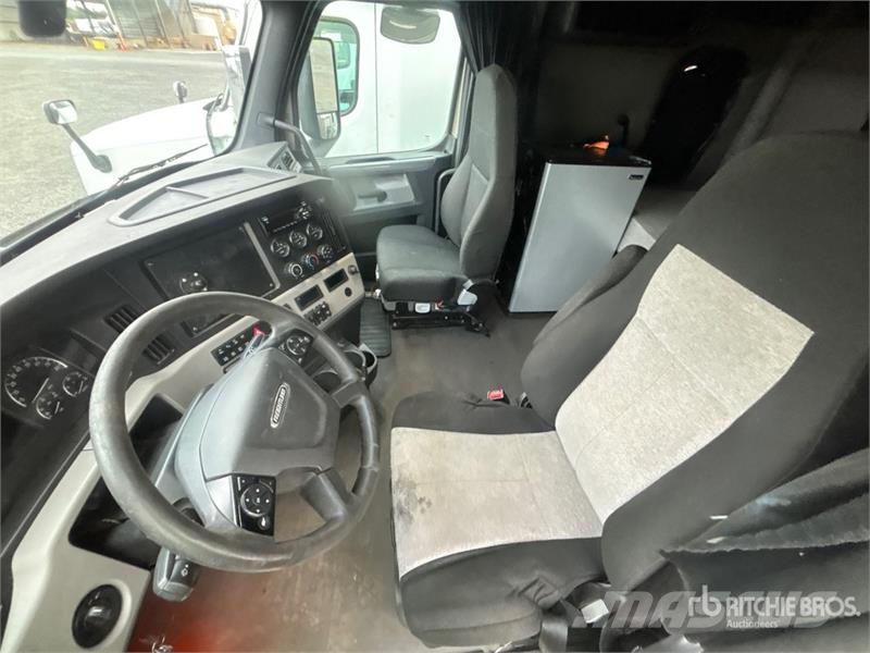 Freightliner Cascadia 126 Tracteur routier