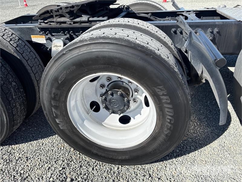 Freightliner Cascadia 126 Cabezas tractoras