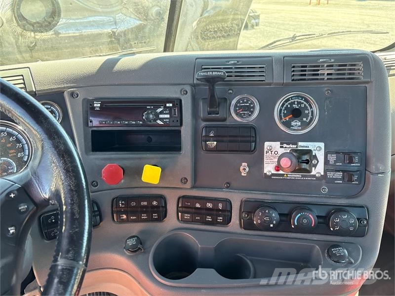 Freightliner Cascadia 125 Vlačilci