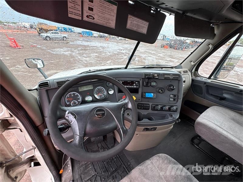 Freightliner Cascadia 125 Nyergesvontatók