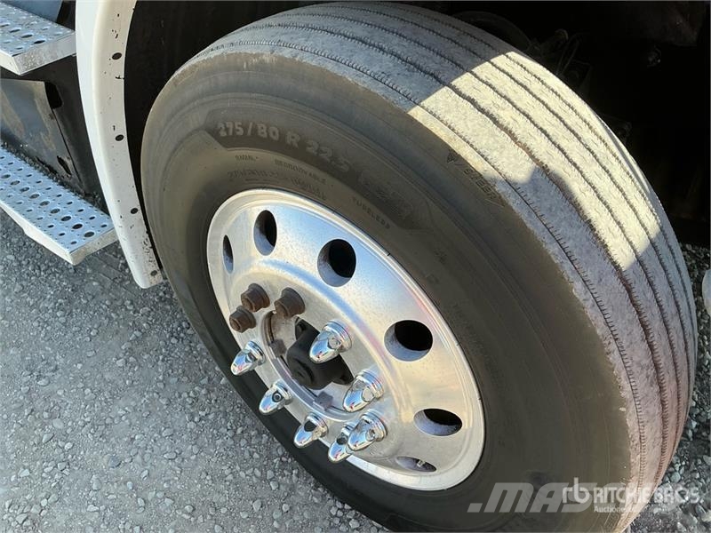 Freightliner Cascadia 113 Ťahače