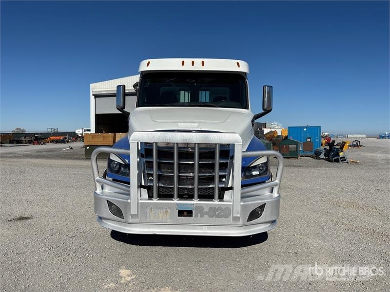 Freightliner Cascadia 126 Dragbilar