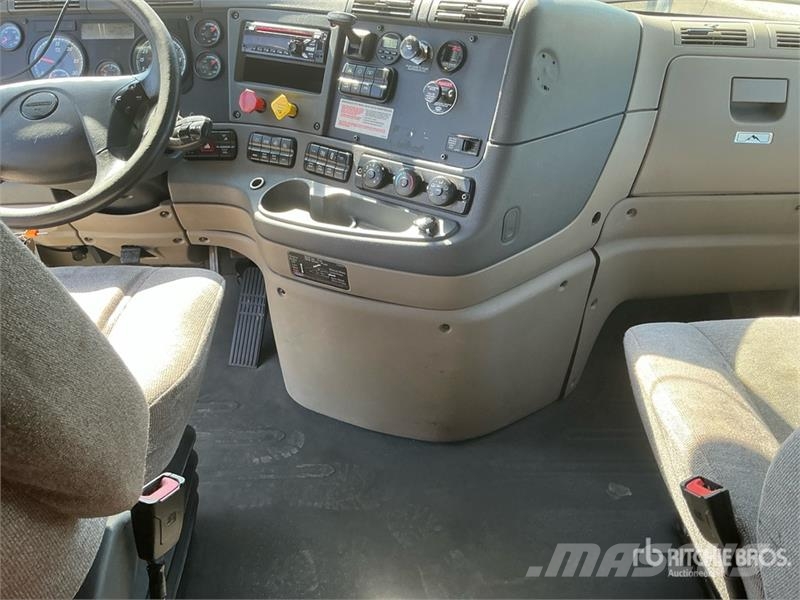 Freightliner Cascadia 113 Ťahače