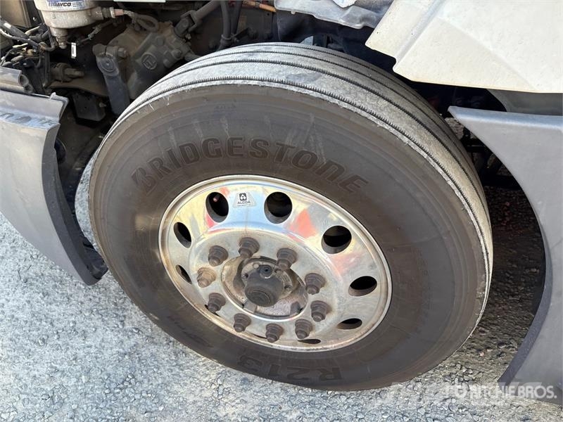 Freightliner Cascadia 126 Sattelzugmaschinen