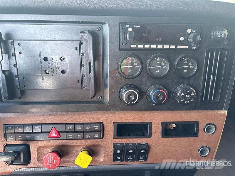 Freightliner Cascadia 126 Tegljači