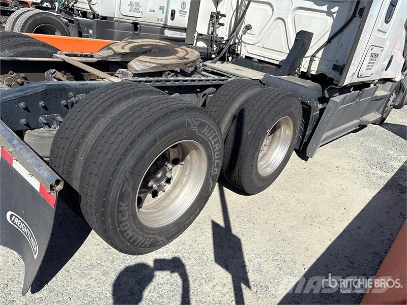 Freightliner Cascadia 126 Sattelzugmaschinen