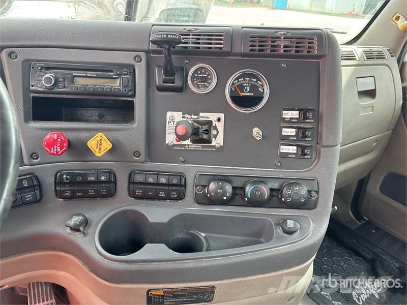 Freightliner Cascadia 125 Седельные тягачи