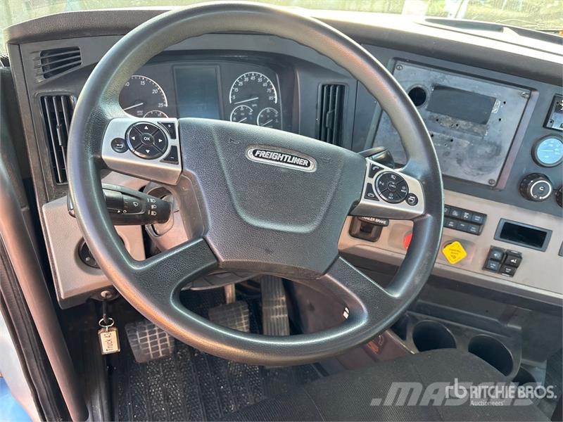Freightliner Cascadia 126 Nyergesvontatók