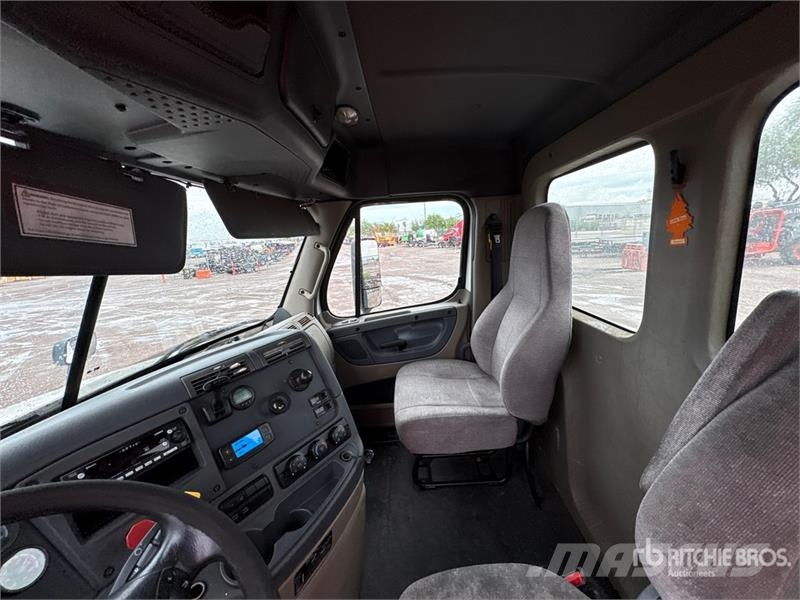 Freightliner Cascadia 125 Nyergesvontatók