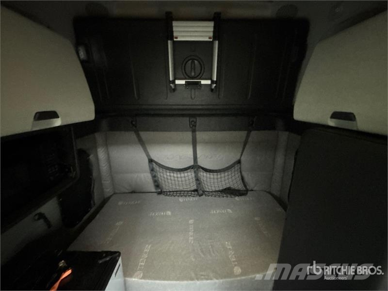 Freightliner Cascadia 126 Tracteur routier