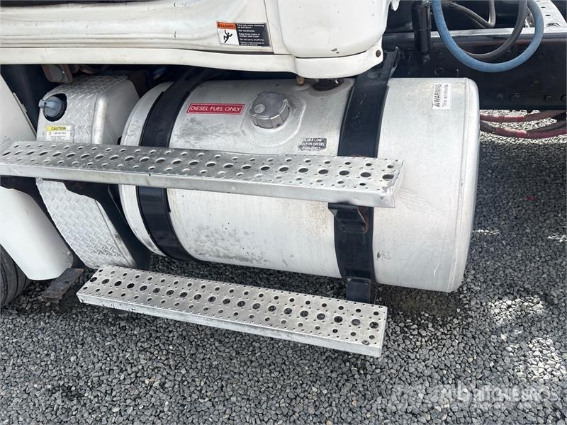 Freightliner Cascadia 125 Седельные тягачи