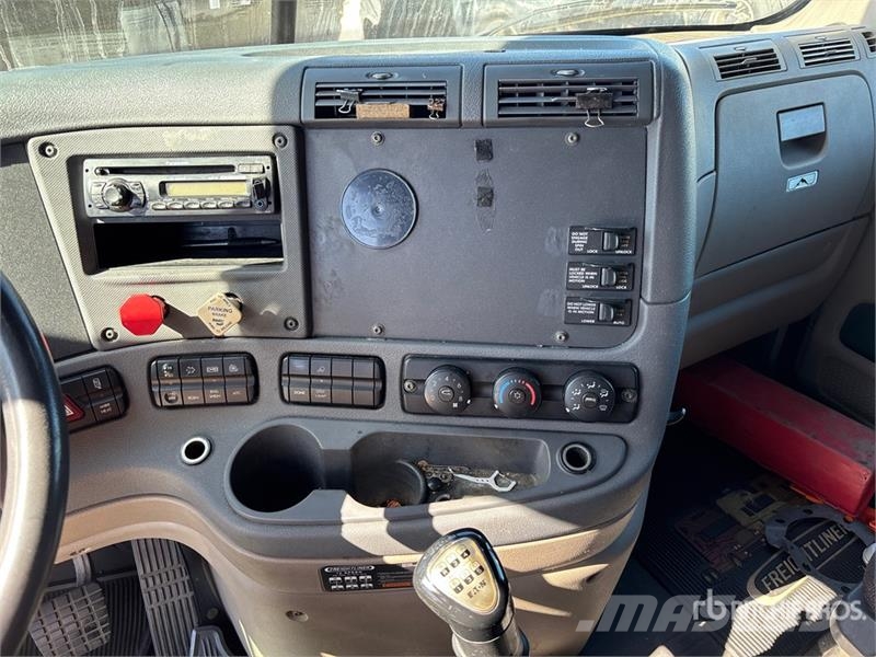 Freightliner Cascadia 125 6x4 T/A Sleeper Truck Tractor Tracteur routier
