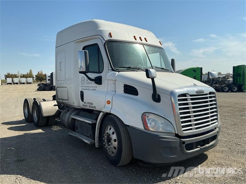 Freightliner Cascadia 113 Sattelzugmaschinen