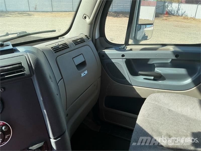Freightliner Cascadia 113 Ťahače