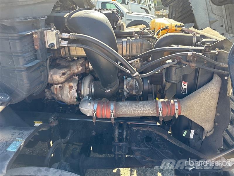 Freightliner Cascadia 125 6x4 T/A Sleeper Truck Tractor Tracteur routier