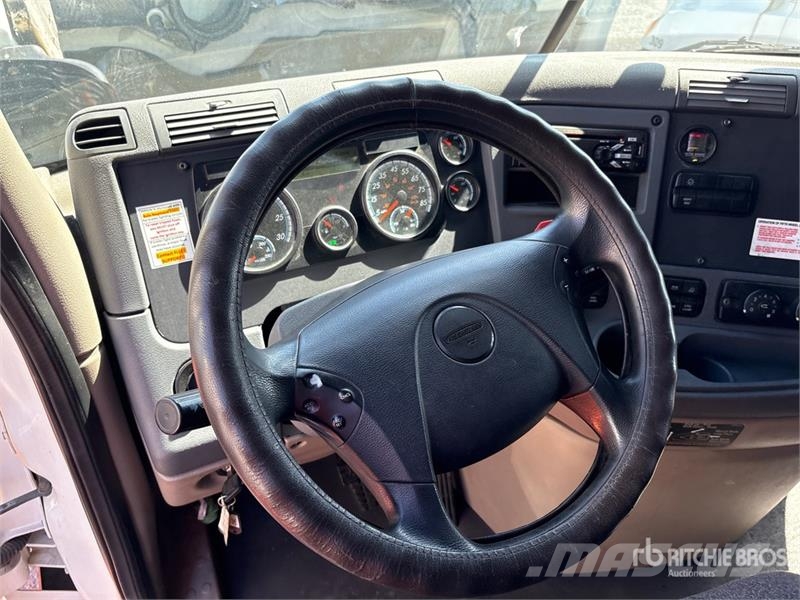 Freightliner Cascadia 113 Cabezas tractoras