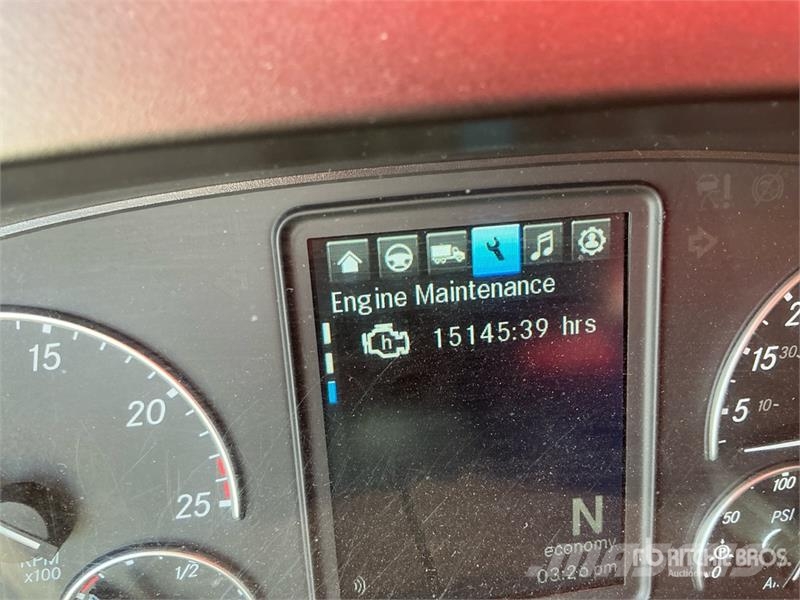 Freightliner Cascadia 126 6x4 T/A Sleeper Truck Tractor Tracteur routier