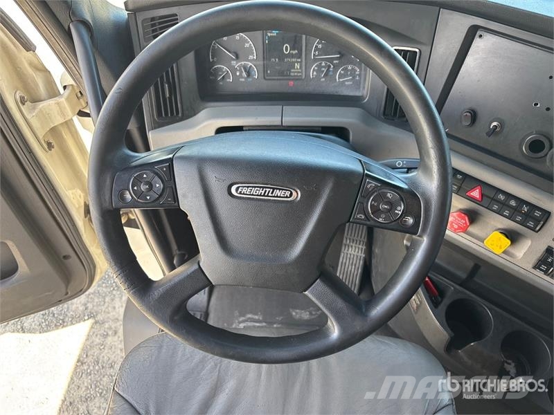 Freightliner Cascadia 116 Tractor Units